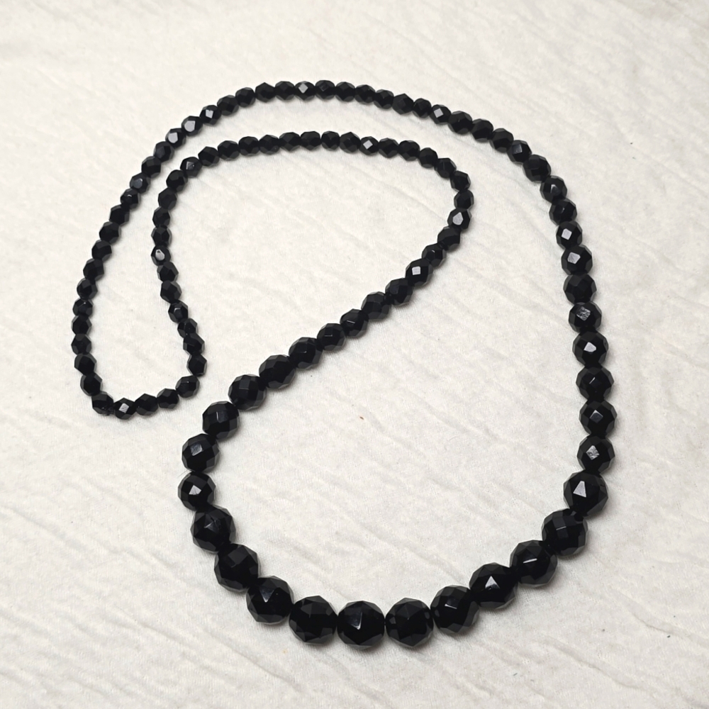 Vintage Black Glass Bead Necklace